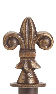 Cobblestone Fleur De Lis Finial with a Round Fitting